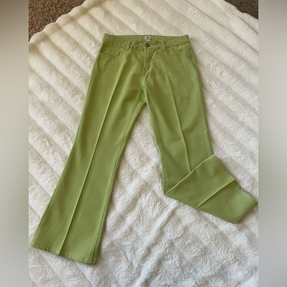 Cache Jeans. - Picture 3 of 4